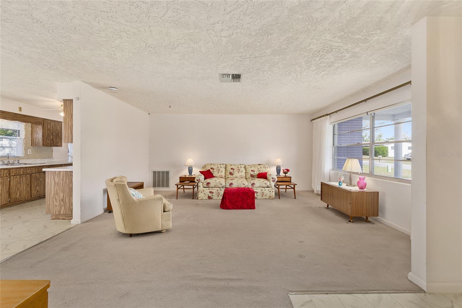 BEVERLY HILLS UNIT 06 - Residential