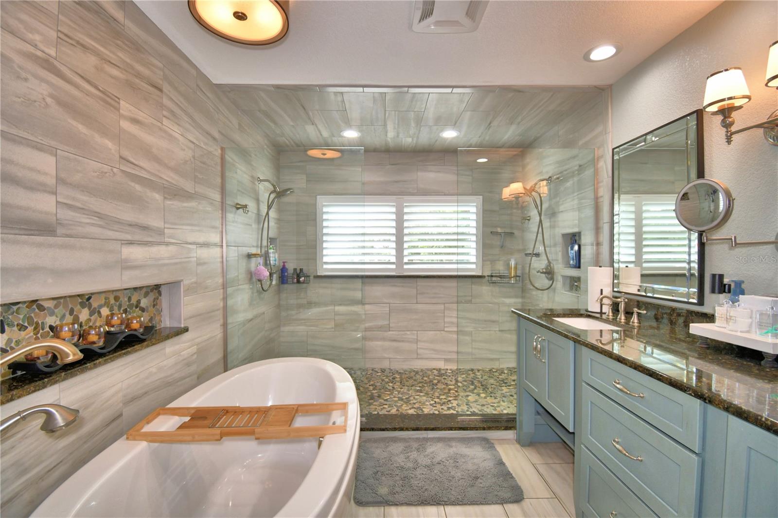 KIRKLAND LAKE ESTATES - Residential