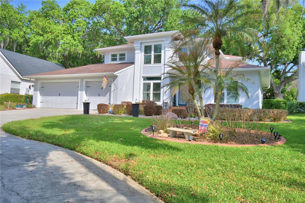 Photo of 2000 Lake Ariana Boulevard, Auburndale, FL 33823 (MLS # P4938164)