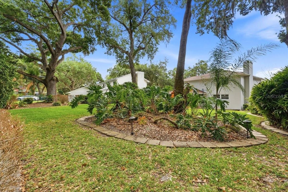 KIRKLAND LAKE ESTATES - Residential