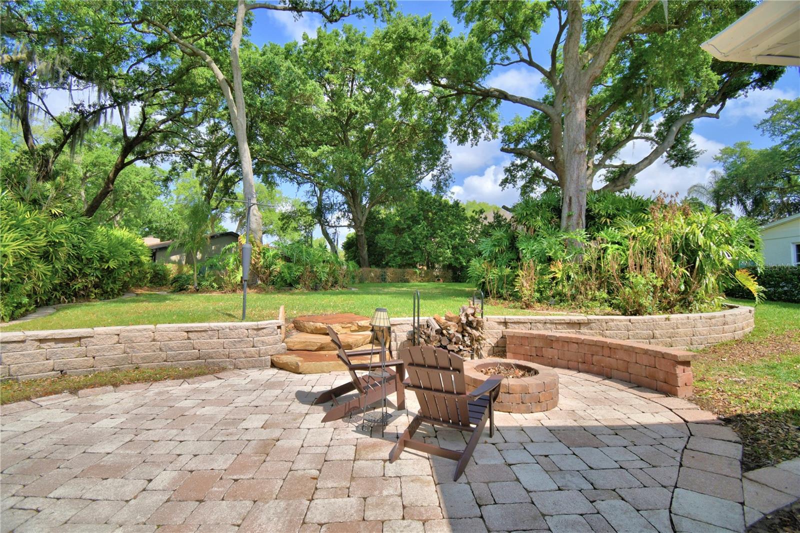 KIRKLAND LAKE ESTATES - Residential