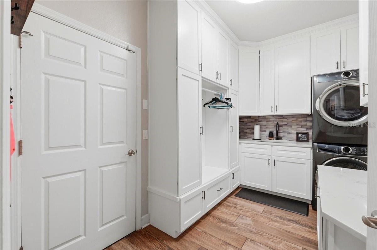 KIRKLAND LAKE ESTATES - Residential