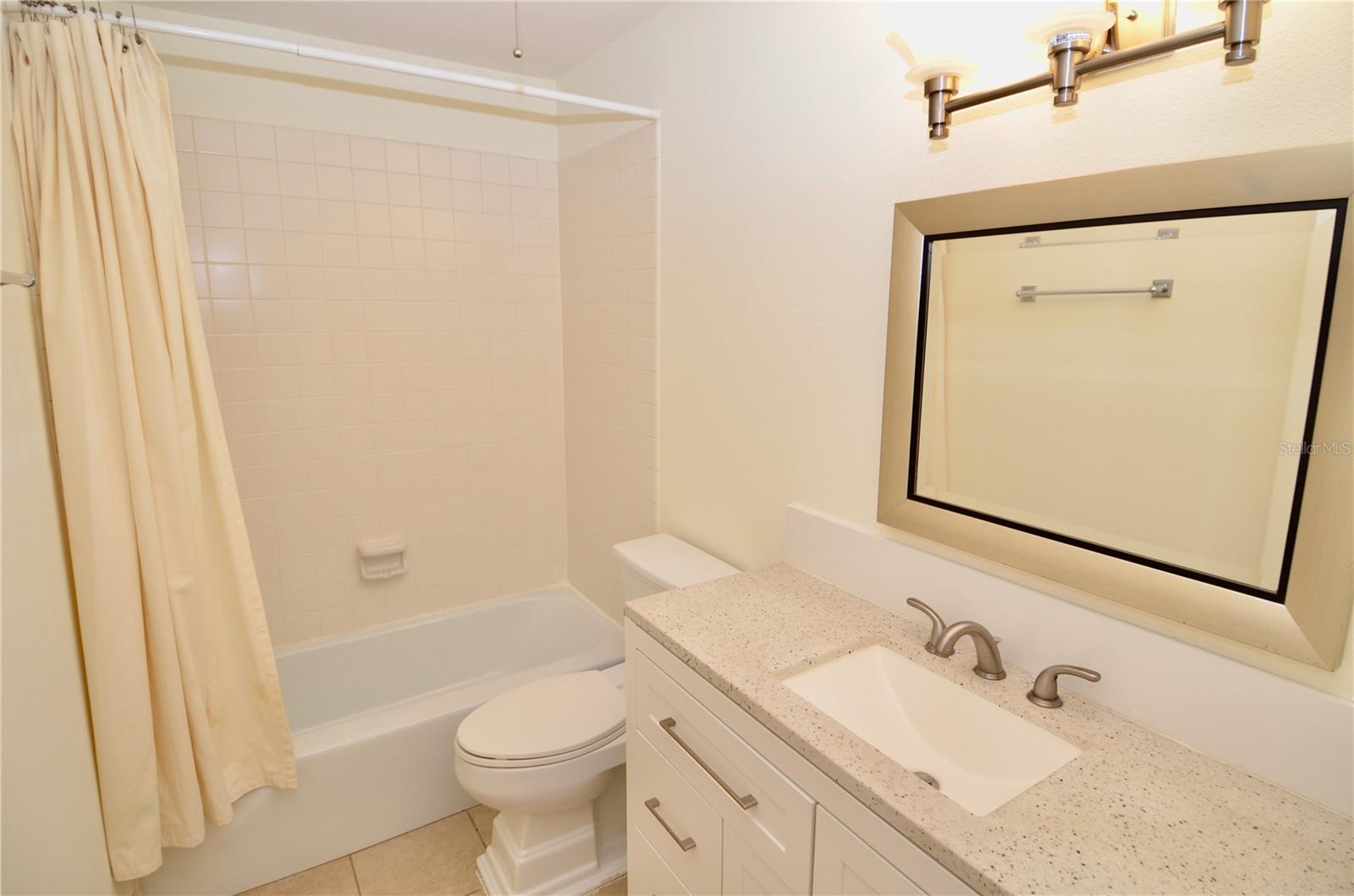 BERMUDA ON OSPREY - Residential