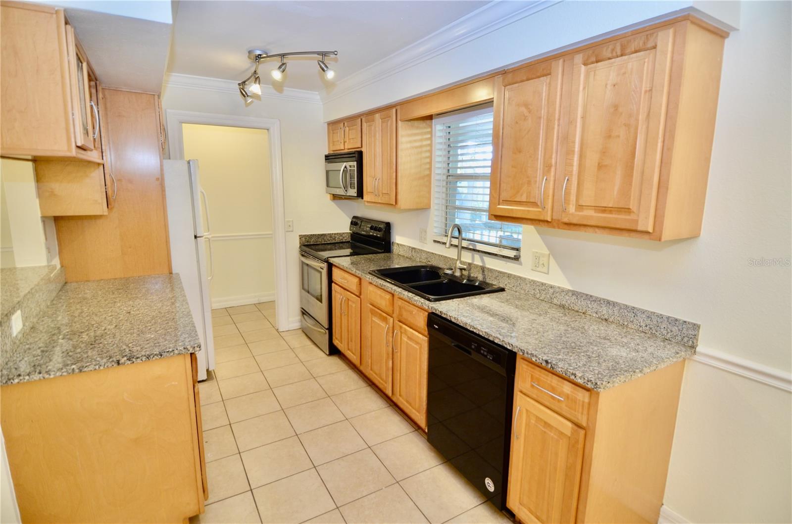 BERMUDA ON OSPREY - Residential