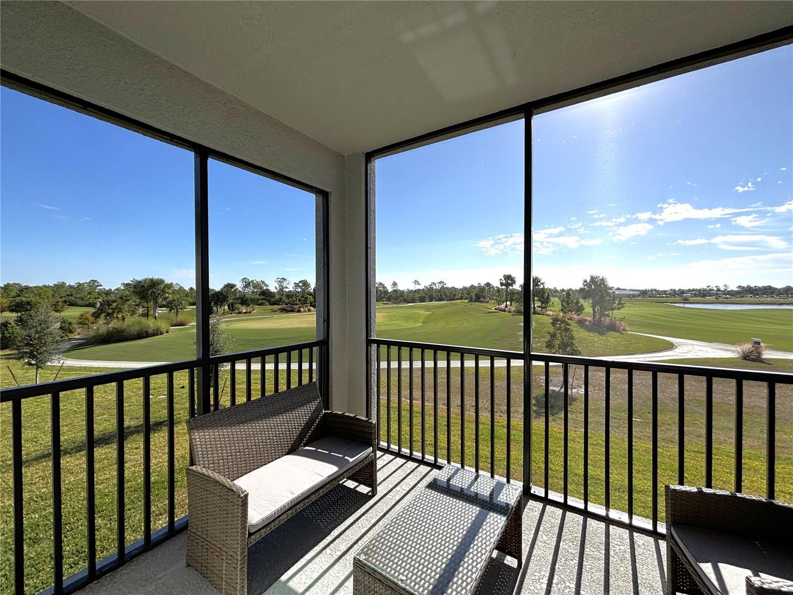 WELLEN GOLF & COUNTRY CLUB - Residential Lease