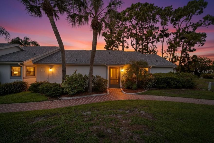 RARE INVESTMENT OPPORTUNITY in SUN CITY CENTER! This unique 2 BEDROOM, 2 BATH split plan condo delivers privacy, versatility, and location in the highly sought-after Golf Villas. With TWO SEPARATE ENTRANCES you can LIVE IN ONE SIDE and RENT THE OTHER, or enjoy the entire home for yourself. The layout is ideal with the kitchen and great room at the HEART OF THE HOME, soaring ceilings, and plenty of natural light. Both bedrooms feature WALK-IN CLOSETS and their own full bathrooms. Enjoy your morning coffee on the SCREENED PATIO or stroll through this quiet cul-de-sac community. Parking is right outside your door, plus you’ll appreciate the on-site storage room and in-unit laundry.
The Golf Villas is an intimate enclave, and Sun City Center is known as one of Florida’s TOP 55+ COMMUNITIES—where you can explore pools, gyms, tennis, pickleball, golf cart trails, and endless social clubs. Located just minutes from I-75, this home offers QUICK ACCESS to TAMPA, ST. PETE, MACDILL AIR FORCE BASE, hospitals, restaurants, and shopping. Plus, you’re less than an hour to FLORIDA’S WORLD-FAMOUS GULF BEACHES and DISNEY/ORLANDO.
Whether you’re looking for a smart income-producing property or a full-time home in one of the best active-living communities in the state, THIS ONE CHECKS ALL THE BOXES. Don’t wait—schedule your showing today!