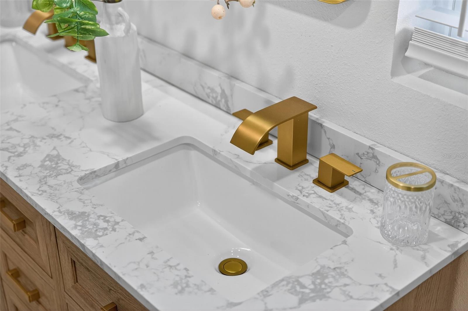 HOLIDAY PARK - Residential