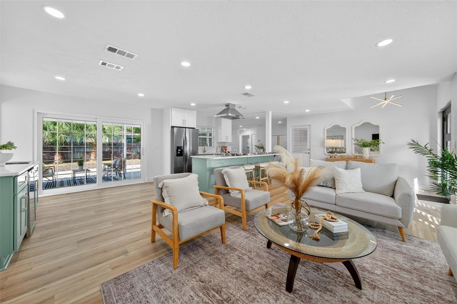 HOLIDAY PARK - Residential