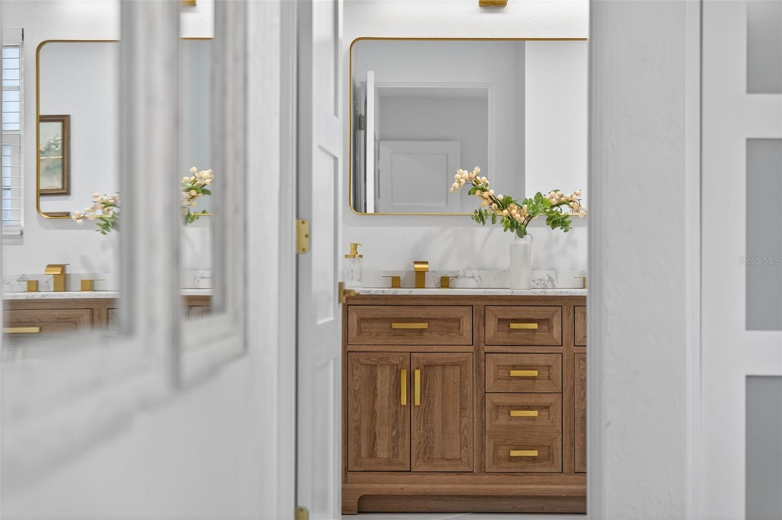 HOLIDAY PARK - Residential