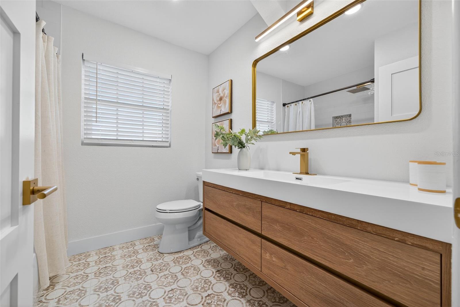 HOLIDAY PARK - Residential