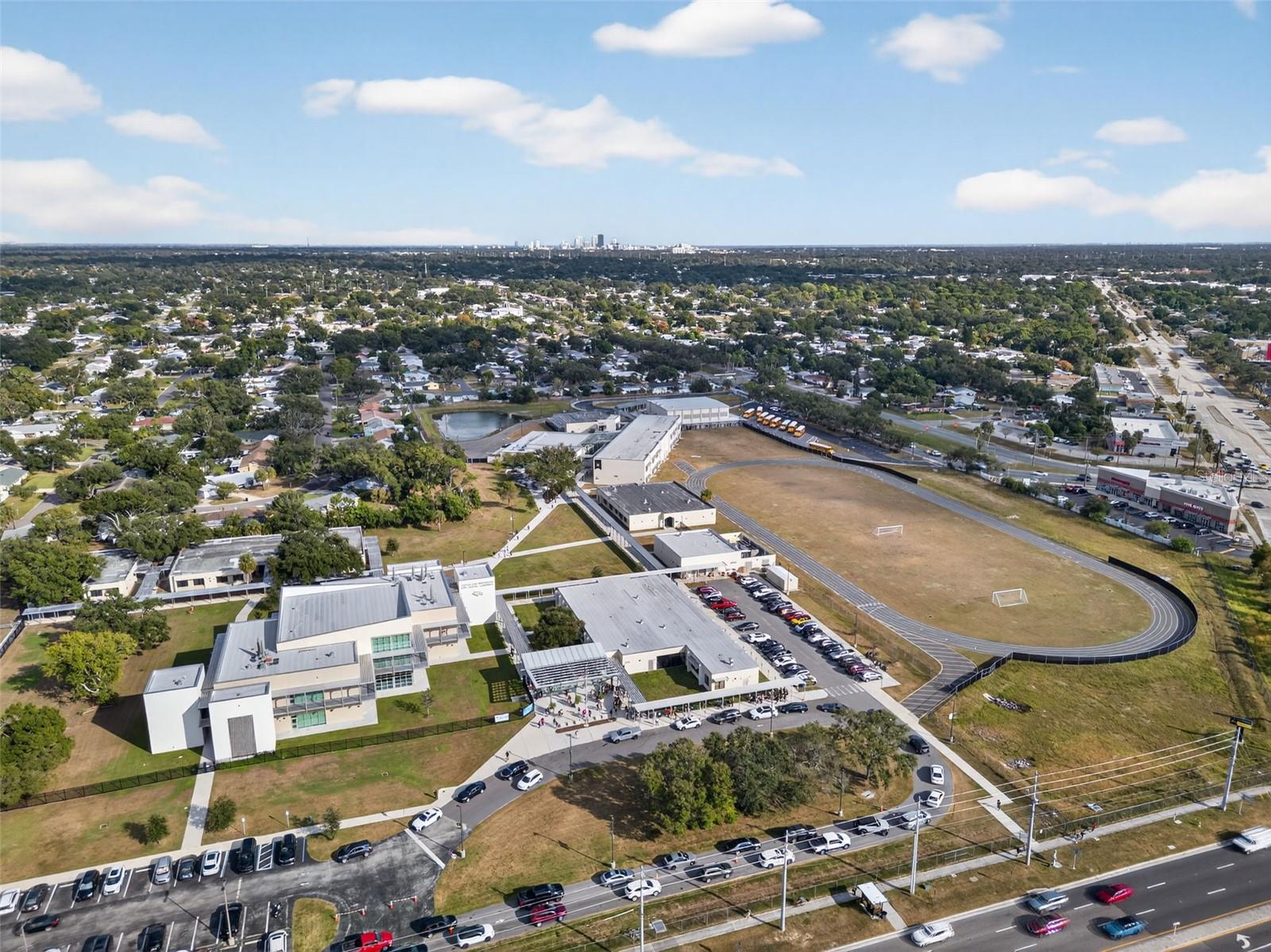 HOLIDAY PARK - Residential