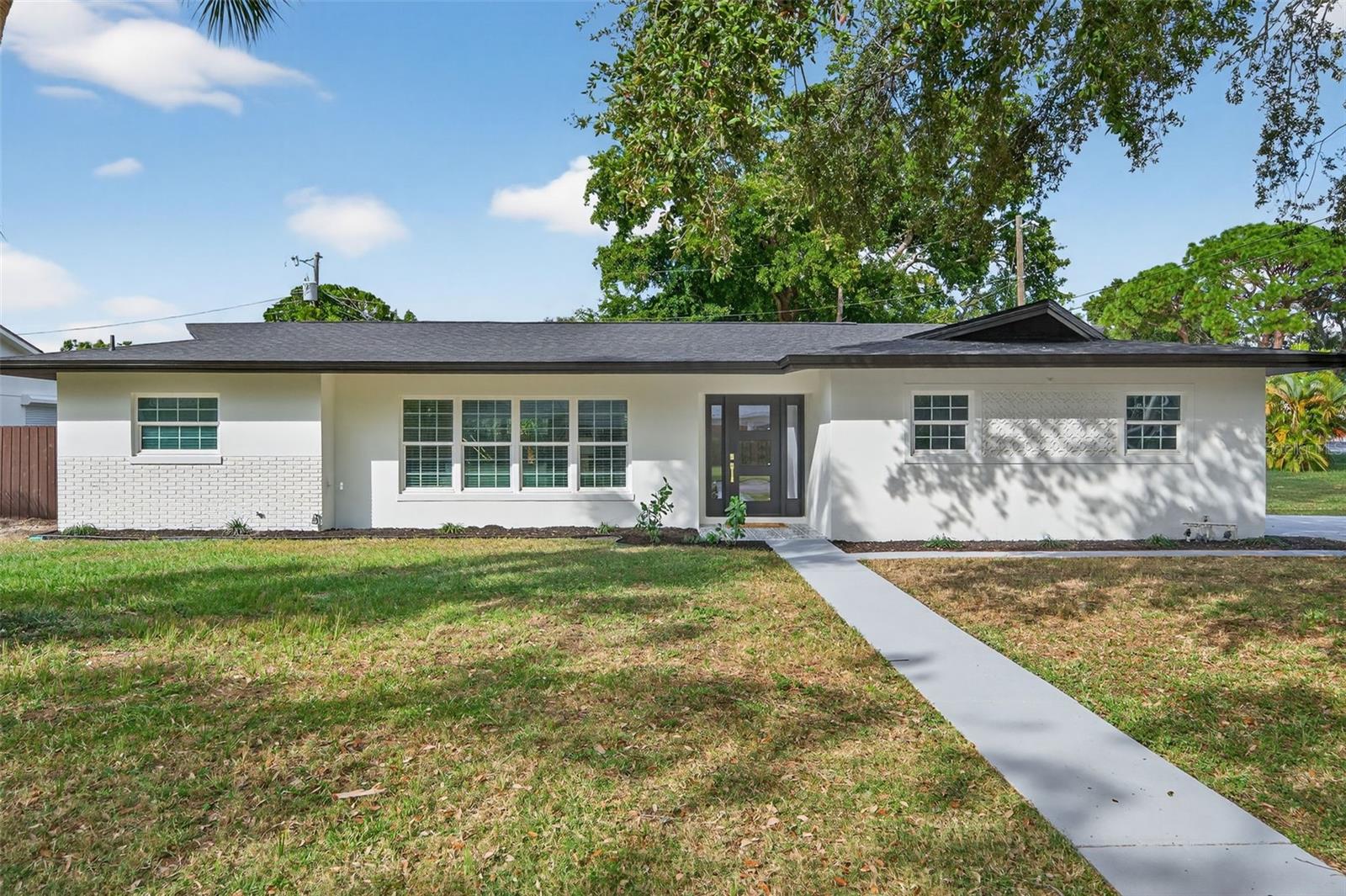 HOLIDAY PARK - Residential