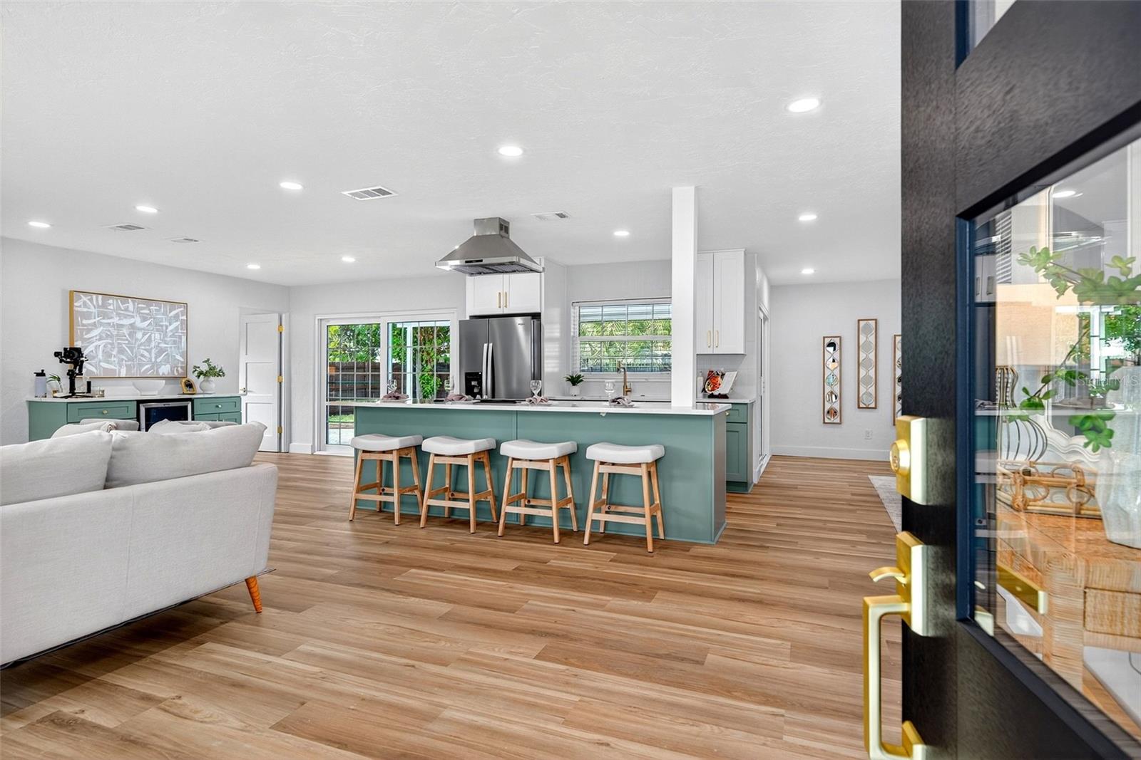 HOLIDAY PARK - Residential