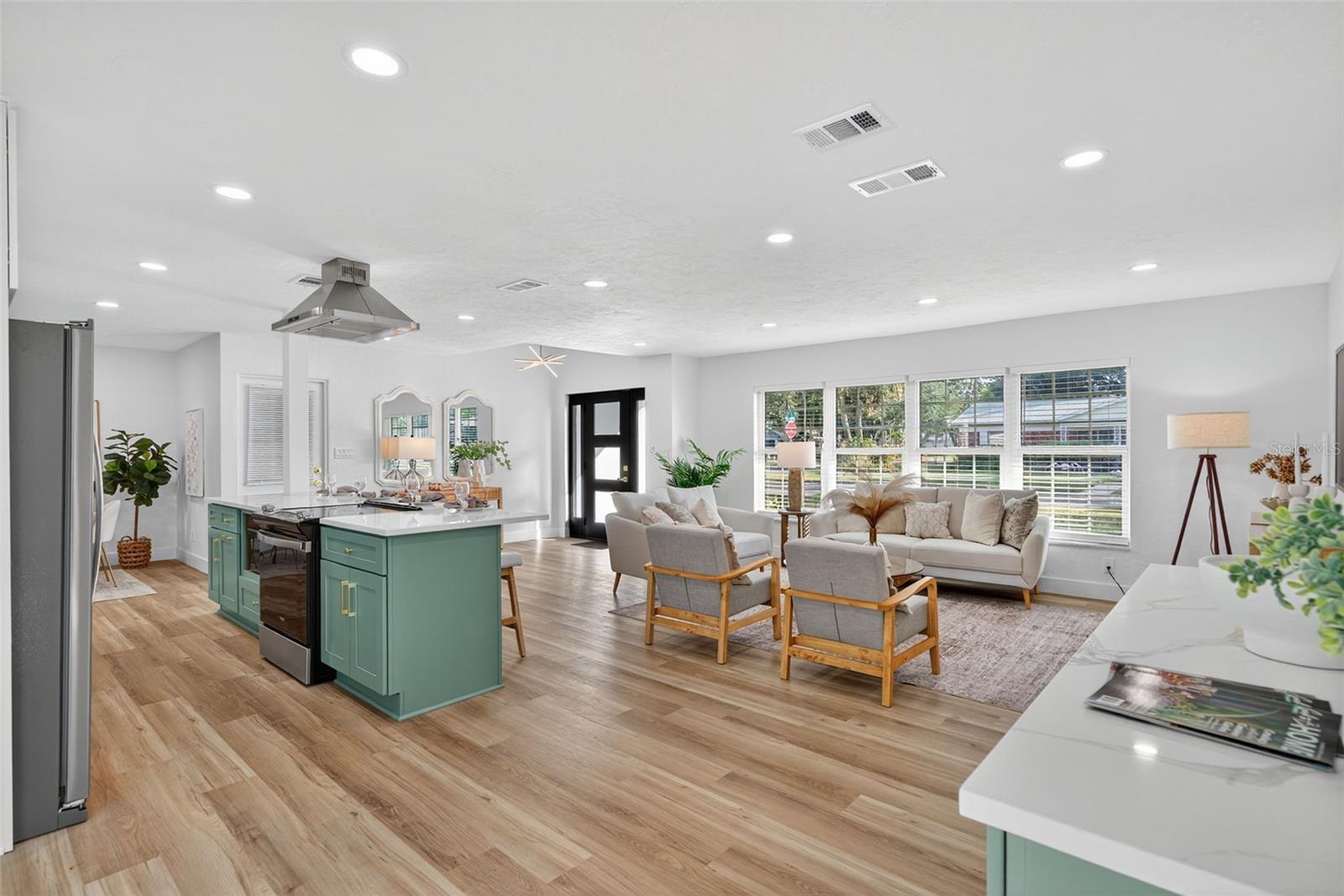 HOLIDAY PARK - Residential