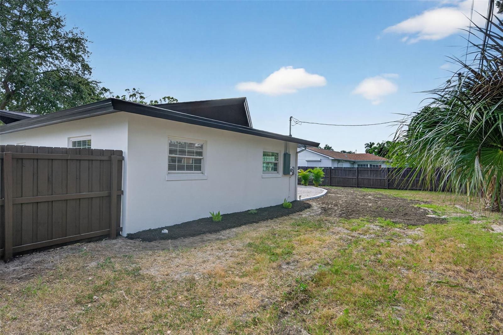 HOLIDAY PARK - Residential