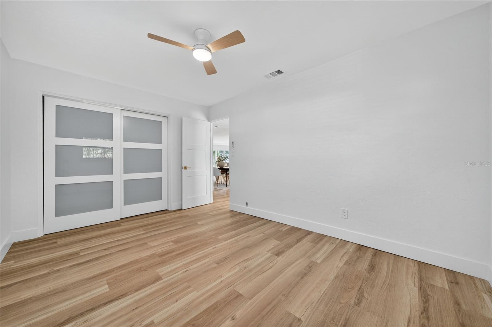 HOLIDAY PARK - Residential