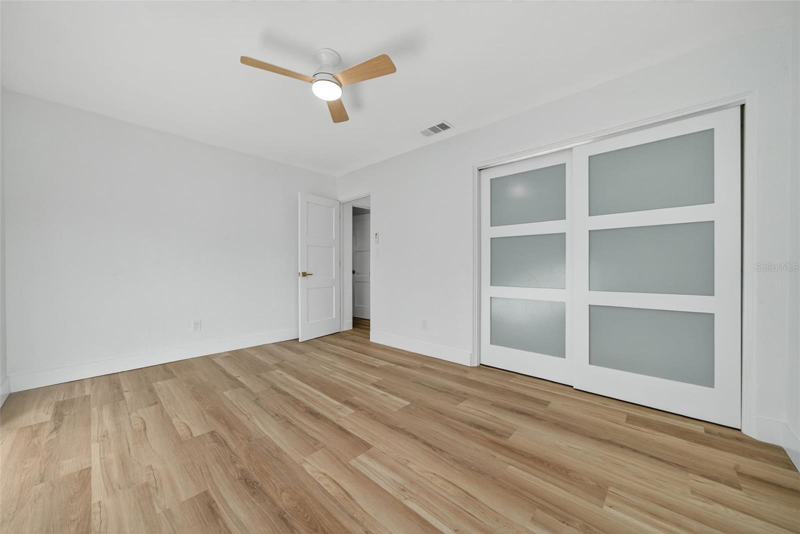 HOLIDAY PARK - Residential