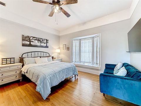 Tiny photo for 311 S Central Avenue, Umatilla, FL 32784 (MLS # O6395427)