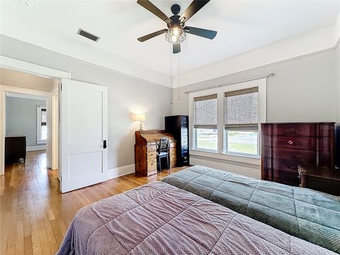 Tiny photo for 311 S Central Avenue, Umatilla, FL 32784 (MLS # O6395427)