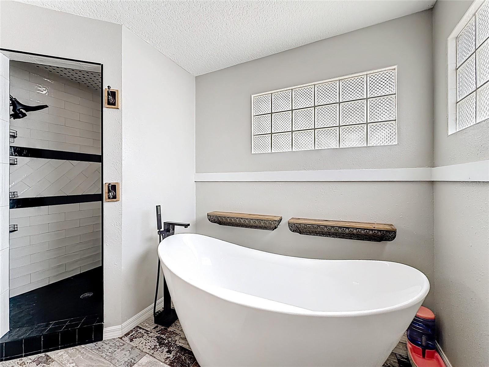 UMATILLA MITCHENORS ADD - Residential