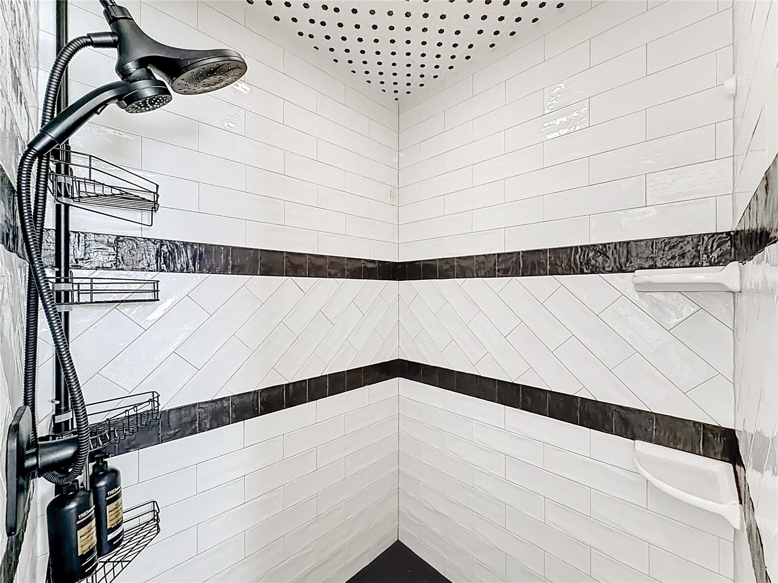 UMATILLA MITCHENORS ADD - Residential