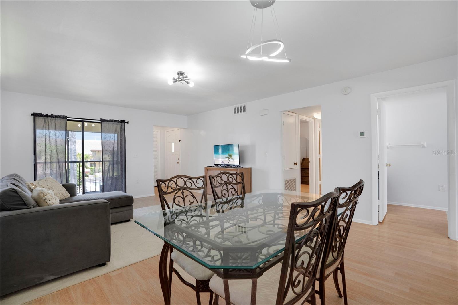 2415 BAYSHORE GARDENS PARKWAY 8