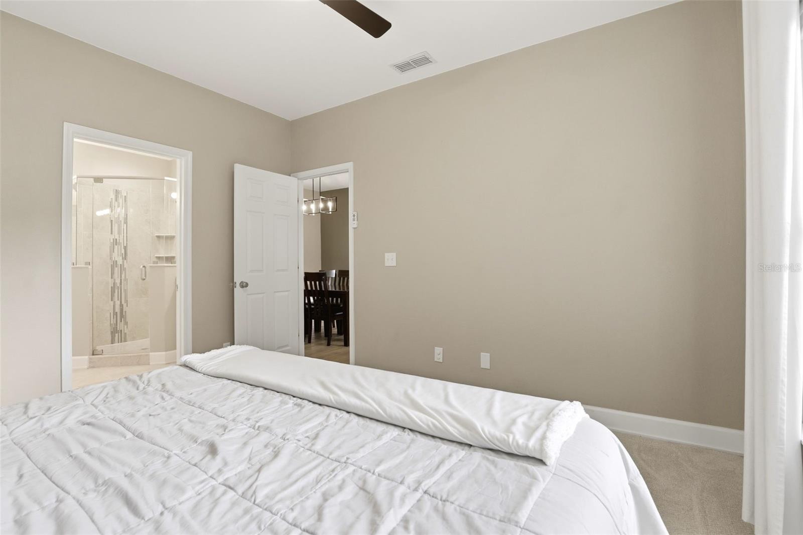 MOUNT PLYMOUTH - Residential