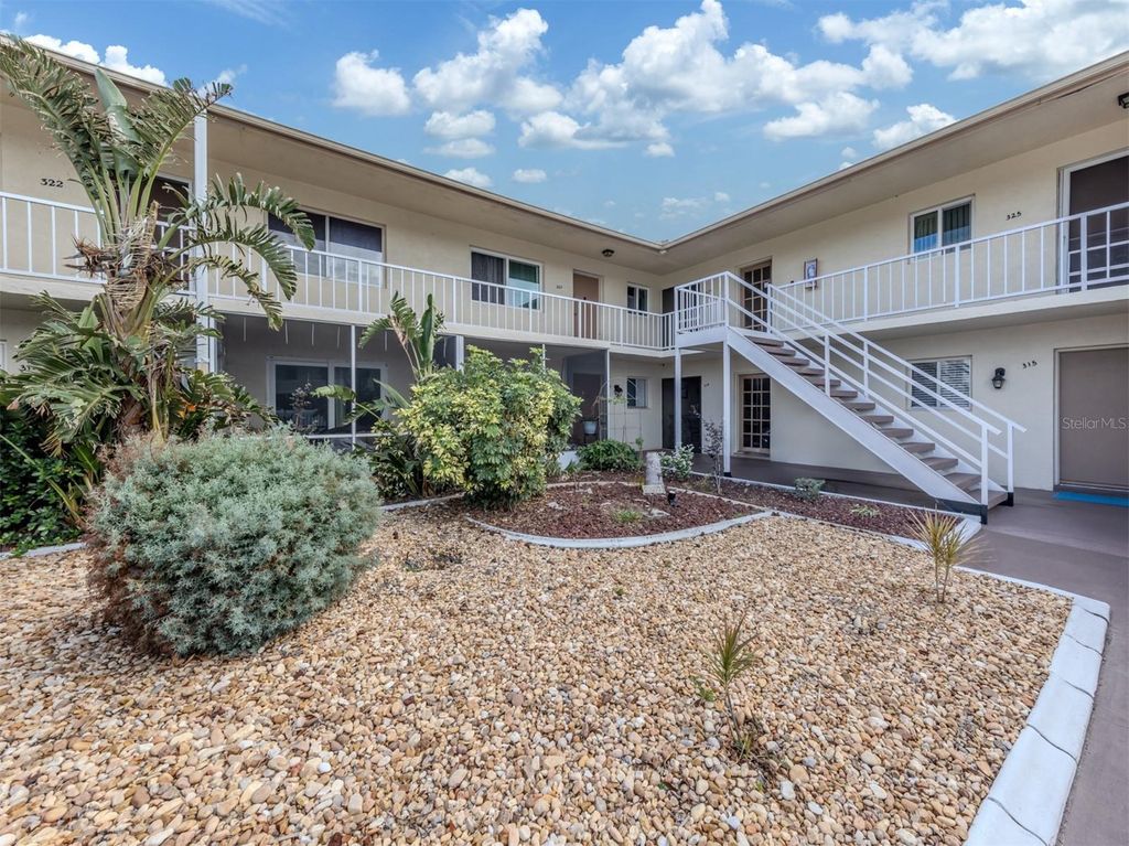 Photo of 340 Base Avenue E #314, Venice, FL 34285 (MLS # A4650780)