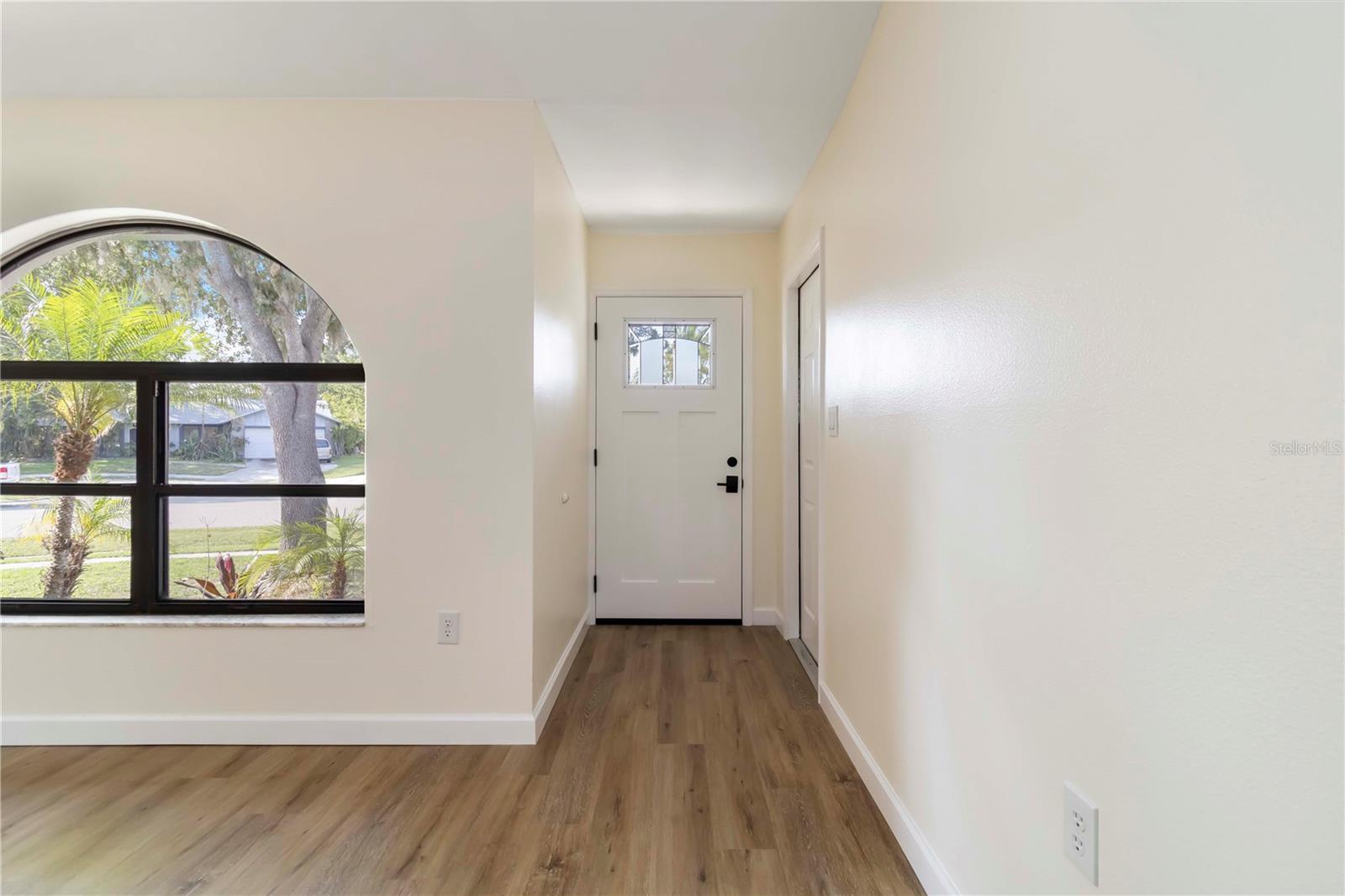 2477 WOOD OAK DRIVE