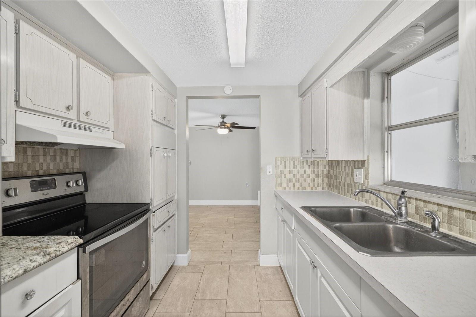 FOREST HILLS - Residential