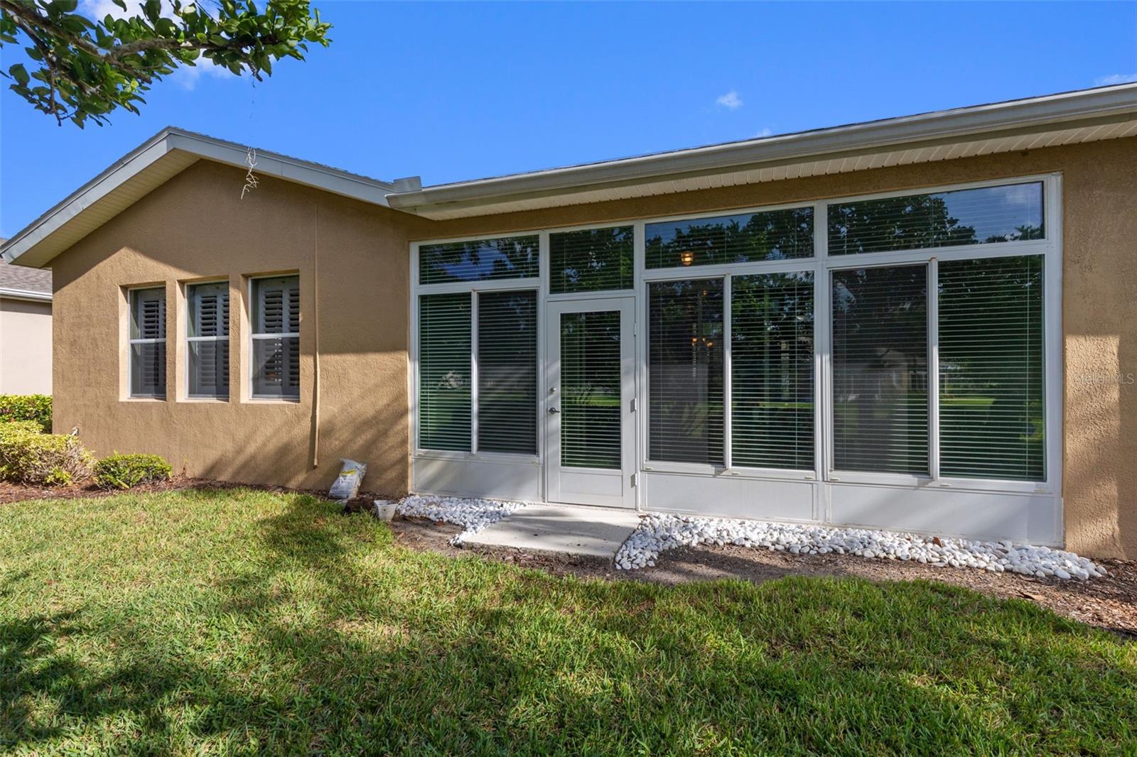 KINGS POINT - Residential