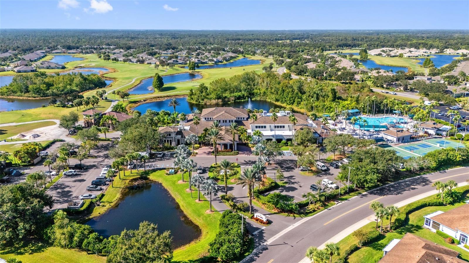 KINGS POINT - Residential