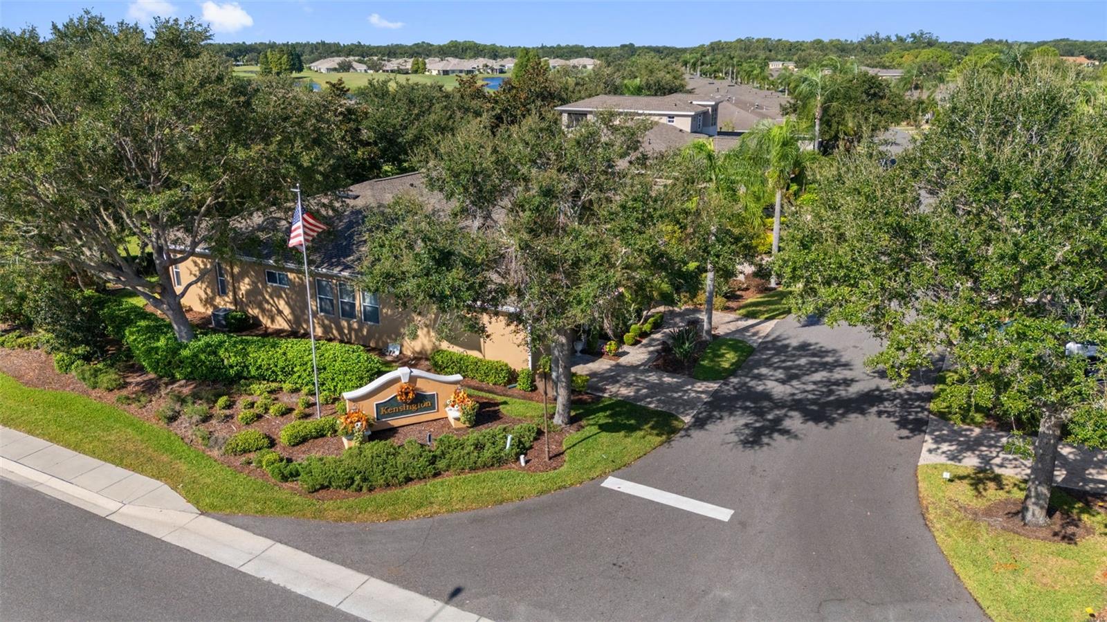 KINGS POINT - Residential