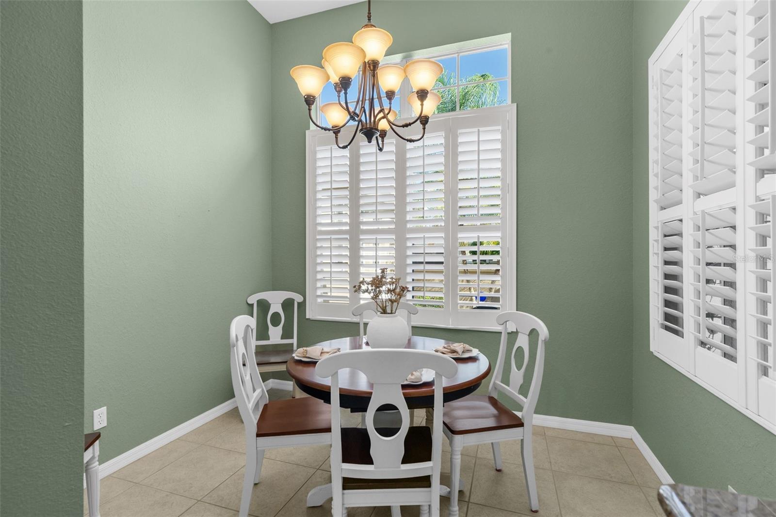 KINGS POINT - Residential