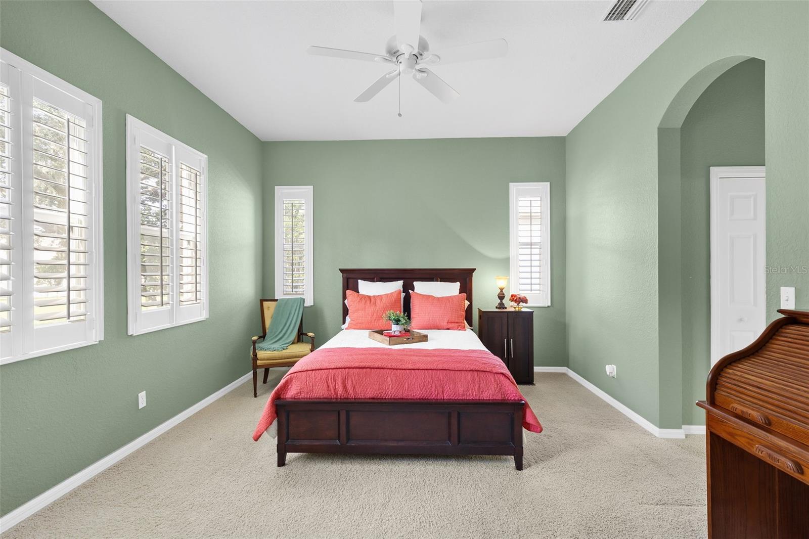 KINGS POINT - Residential