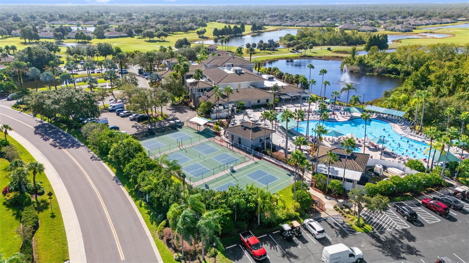 KINGS POINT - Residential