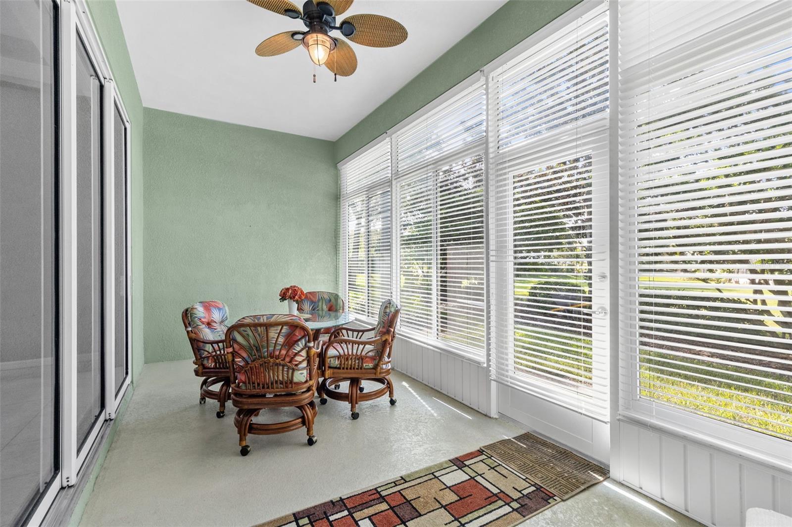 KINGS POINT - Residential