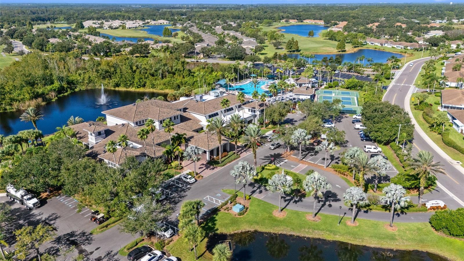 KINGS POINT - Residential