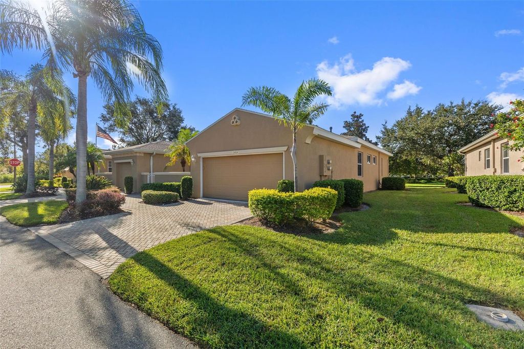Photo of 2404 Kensington Greens Drive, Sun City Center, FL 33573 (MLS # TB8427609)