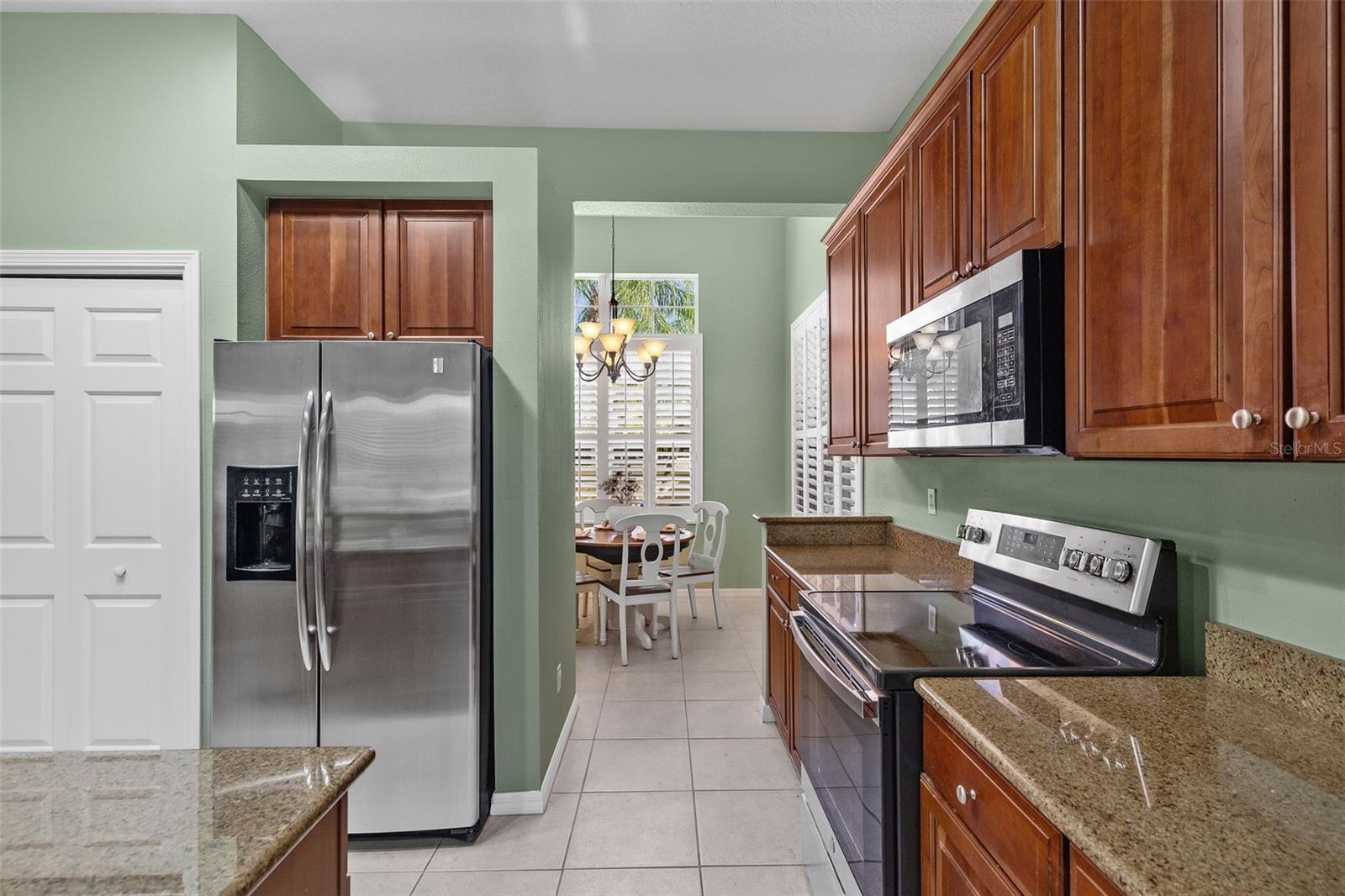 KINGS POINT - Residential