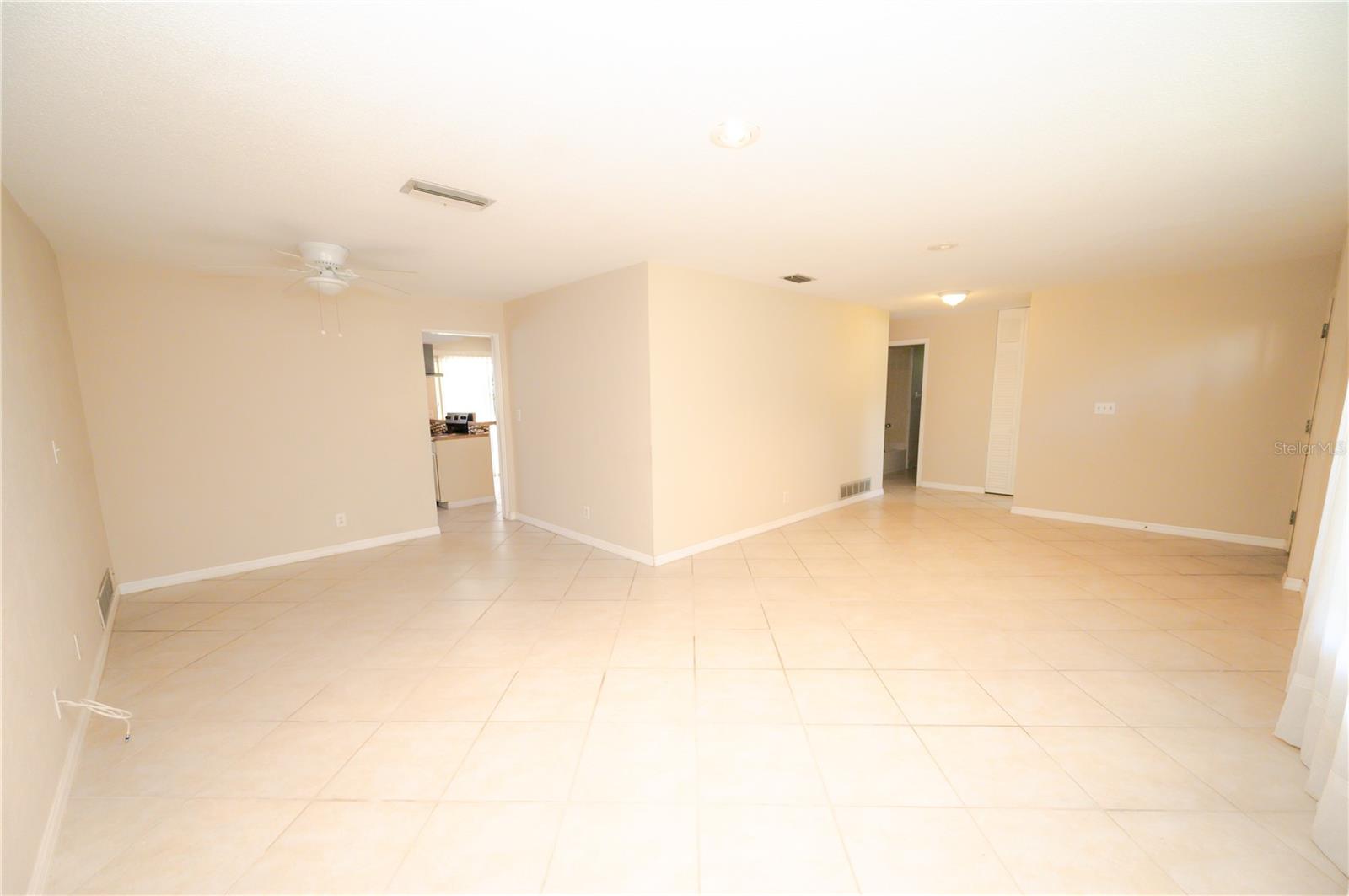1306 GOLFVIEW DRIVE