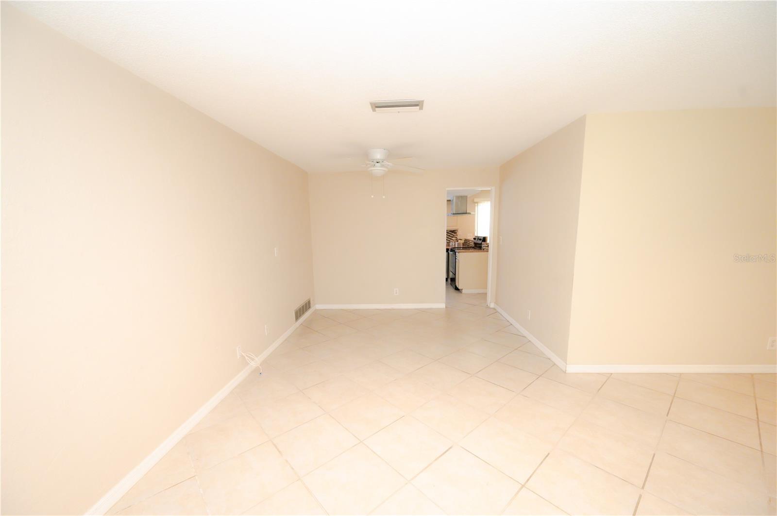 1306 GOLFVIEW DRIVE