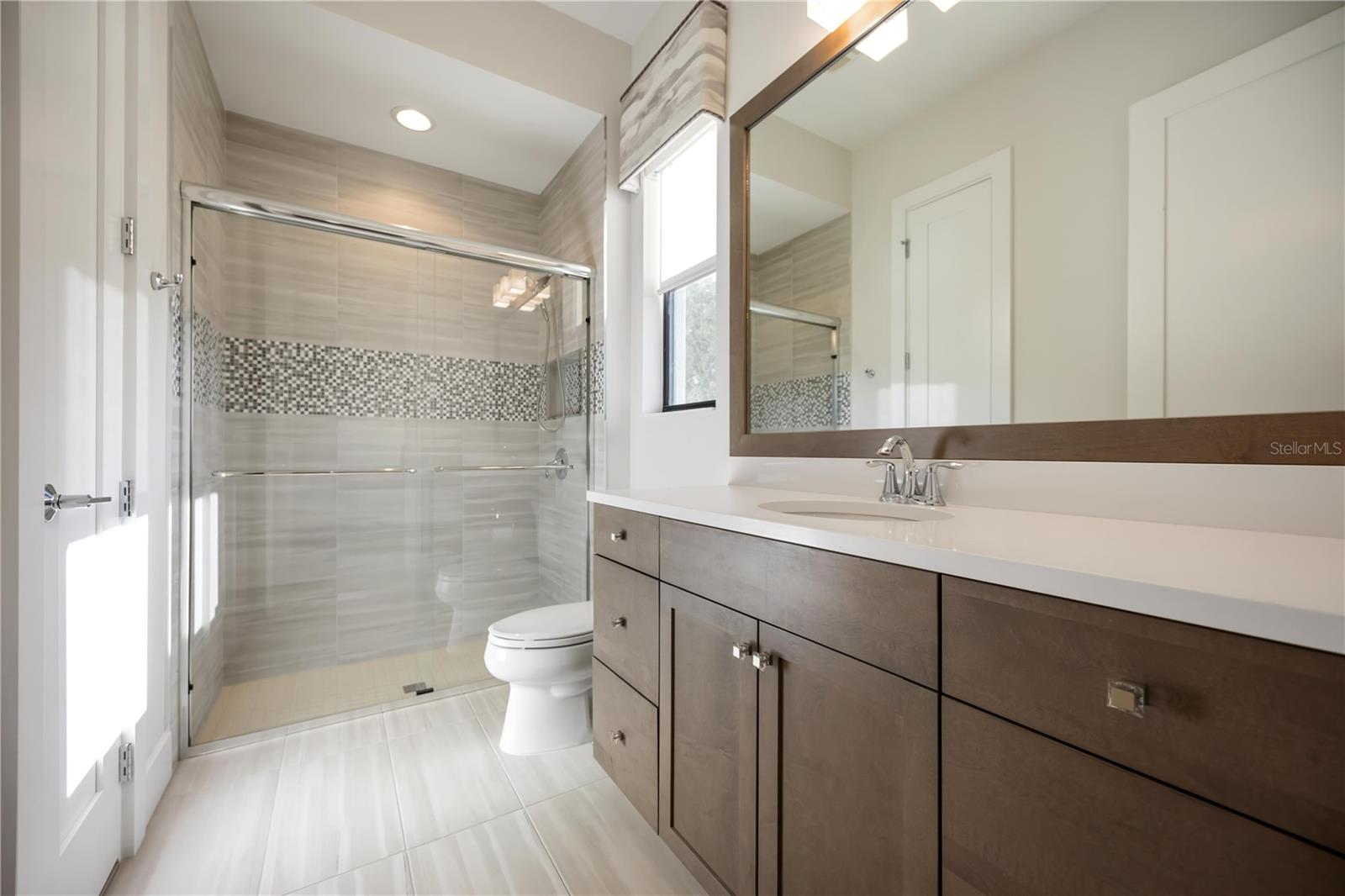 LEGACY ESTS/PALMER RANCH PH 2 - Residential