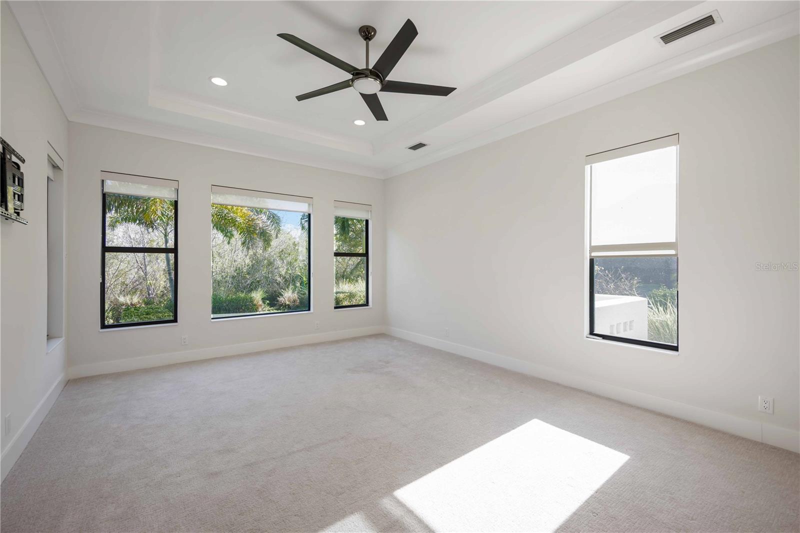 LEGACY ESTS/PALMER RANCH PH 2 - Residential