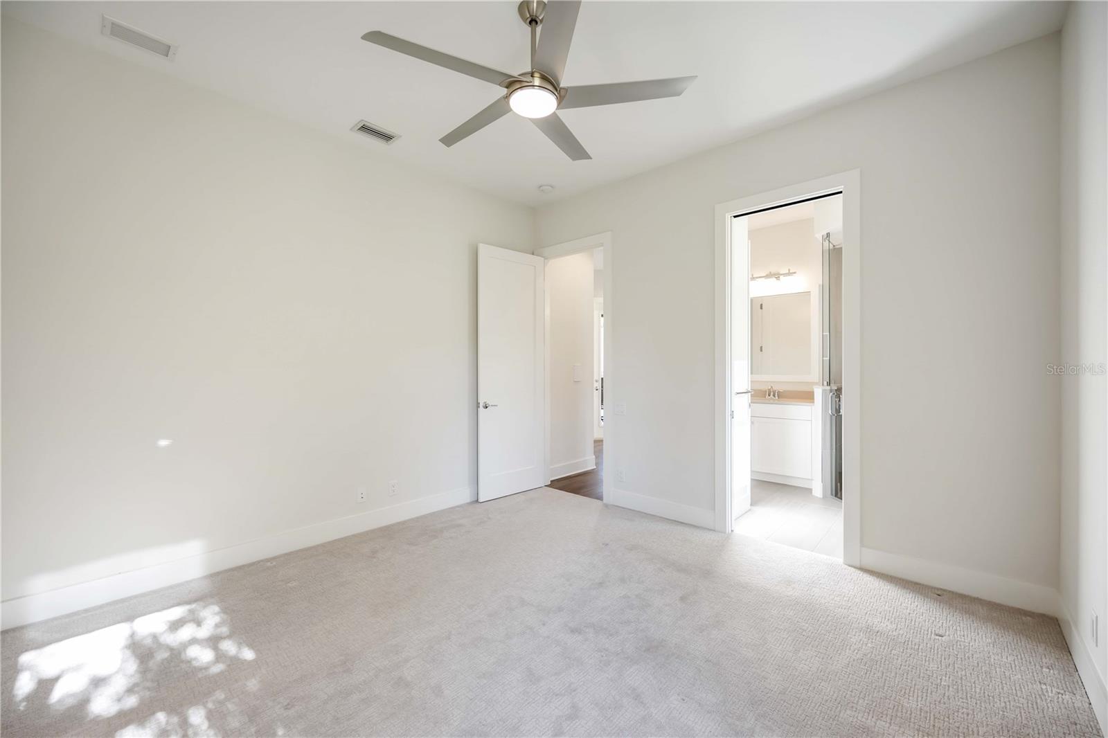 LEGACY ESTS/PALMER RANCH PH 2 - Residential