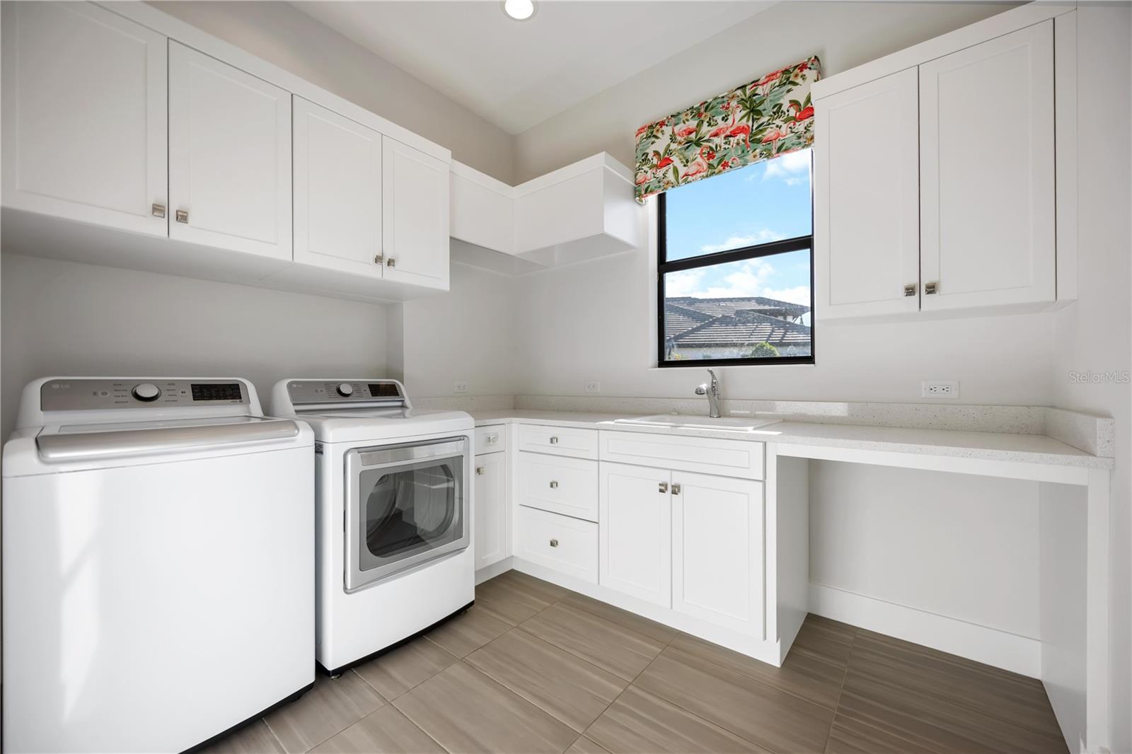 LEGACY ESTS/PALMER RANCH PH 2 - Residential