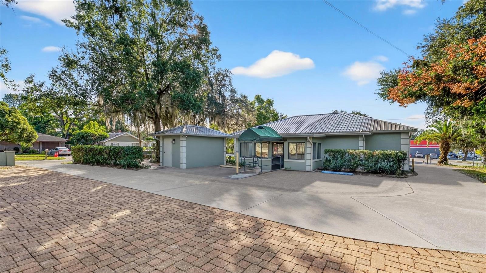 EUSTIS BISHOPS SUB - Commercial Sale