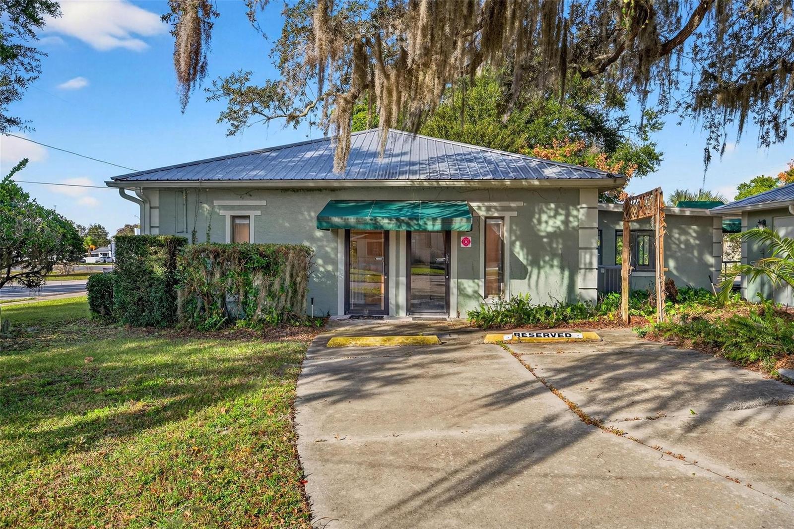 EUSTIS BISHOPS SUB - Commercial Sale