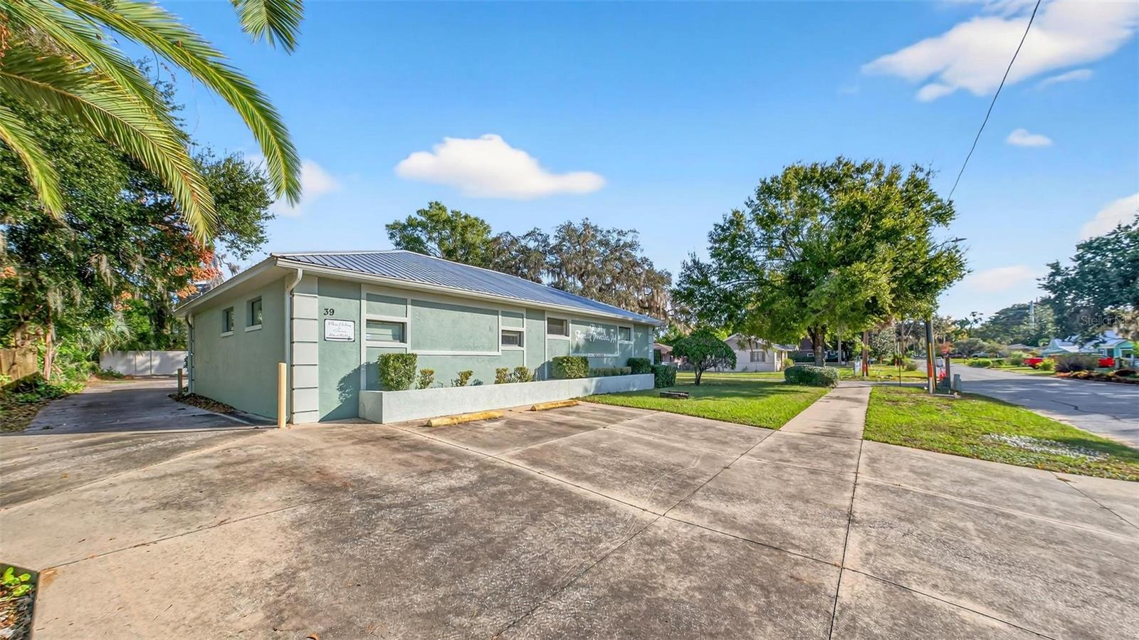 EUSTIS BISHOPS SUB - Commercial Sale