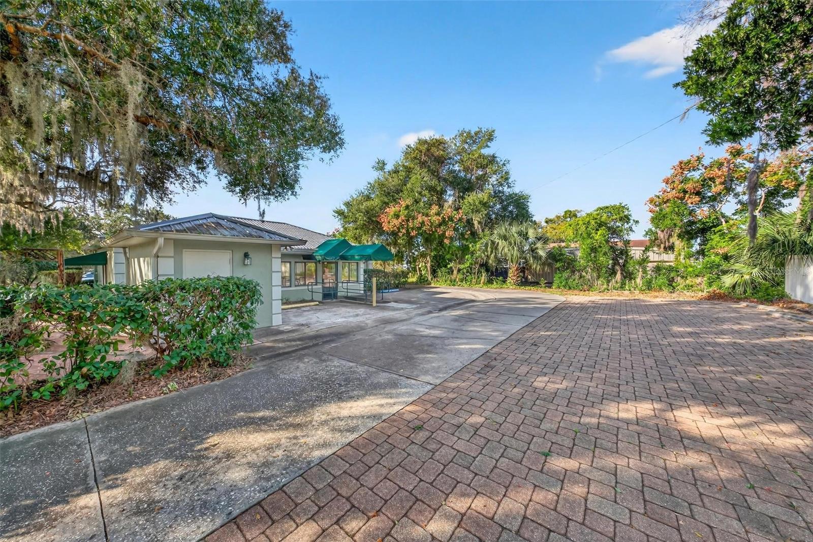 EUSTIS BISHOPS SUB - Commercial Sale